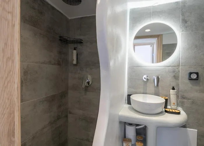 Pezoula Traditional House With Sunrise View Gasthof