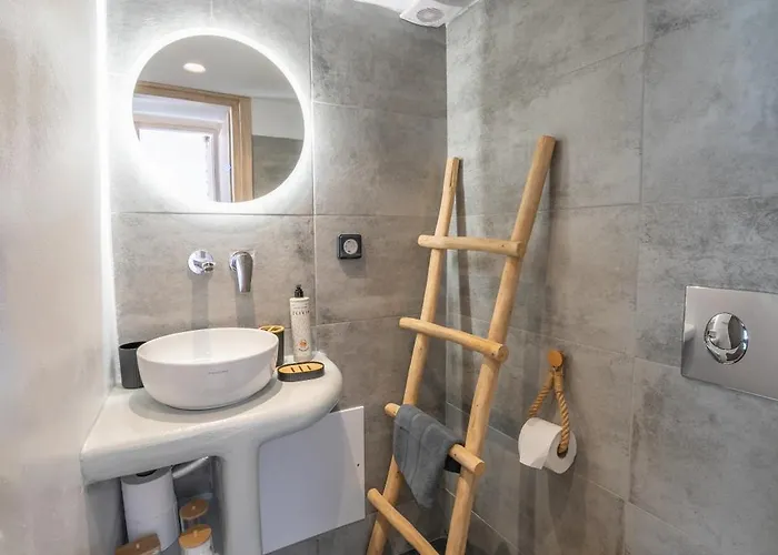 Pezoula Traditional House With Sunrise View *