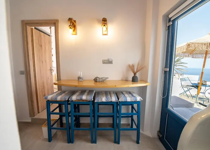 Pezoula Traditional House With Sunrise View